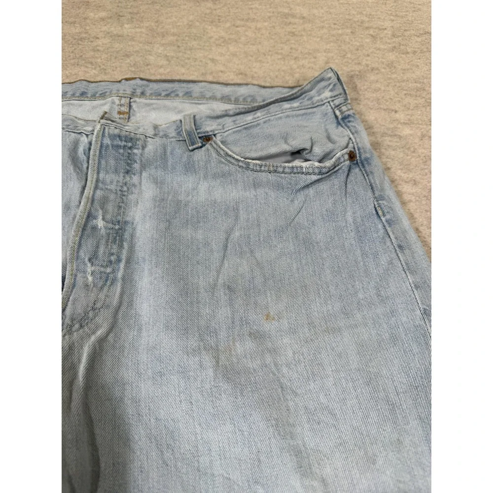 Levis 501 Jeans Mens 38x36 Light Wash Blue‎ Denim Regular Straight Button Fly